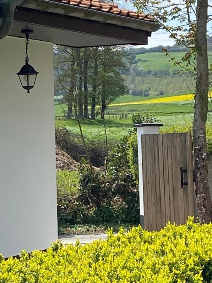 Un Matin De Mai Bed & Breakfast *
